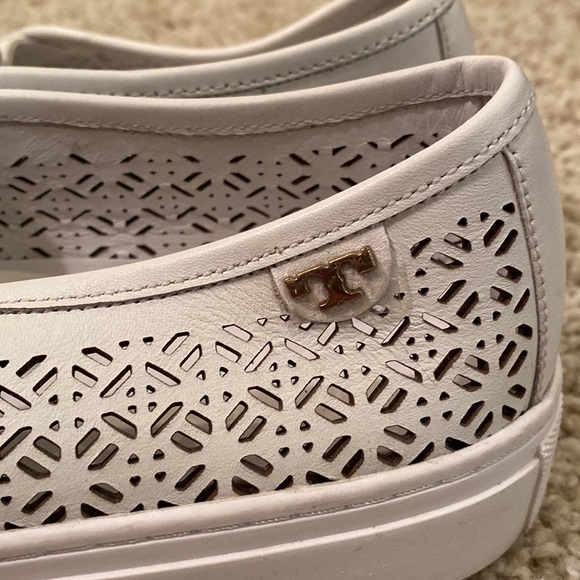 Tory Burch perforated leather slip ons - Picture 5 of 6